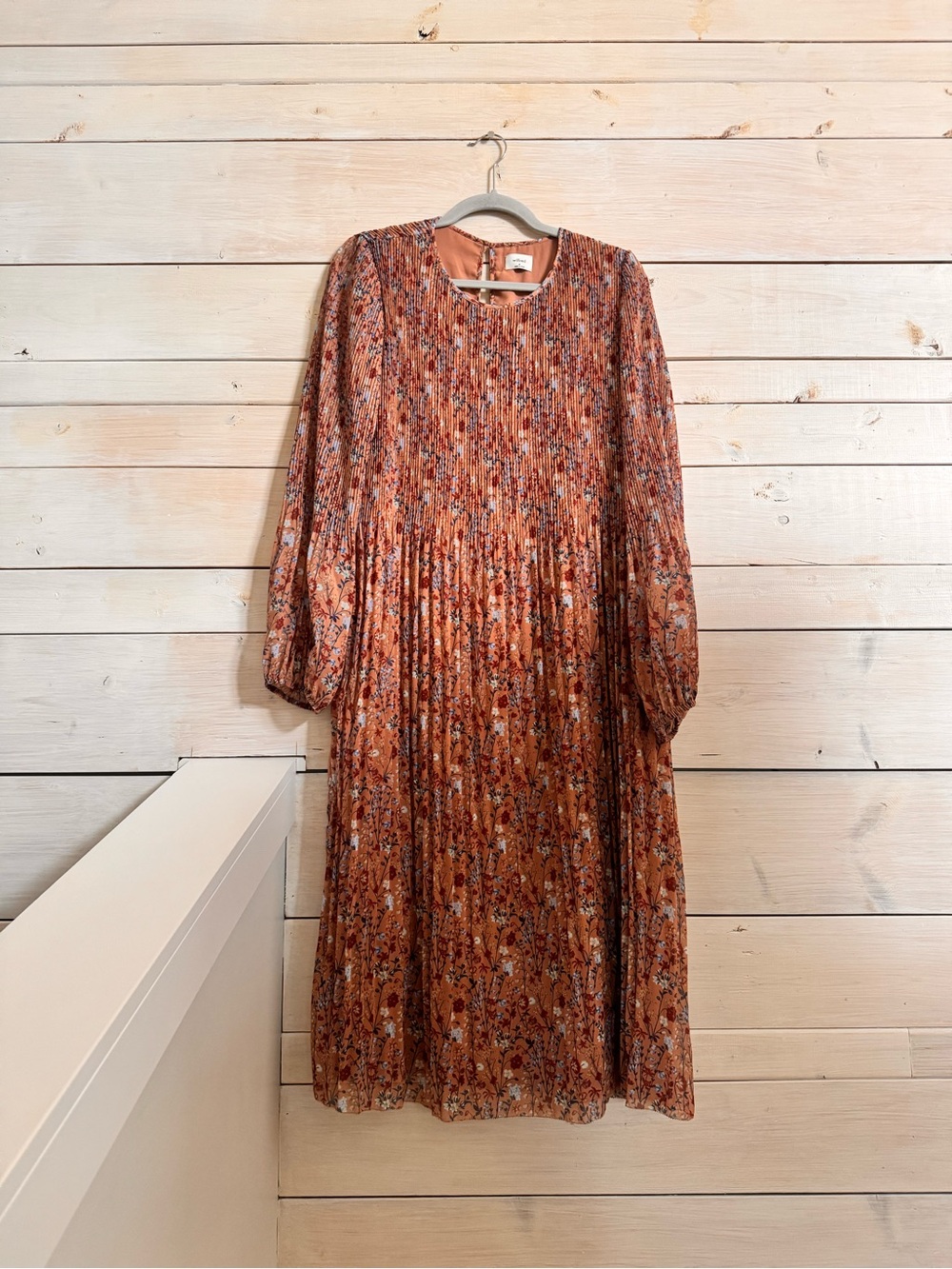 Wilfred Rust Floral Pleated Long Sleeve Midi Dress